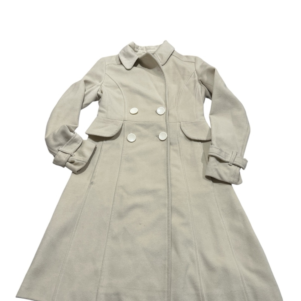Elegant Cream Women's Coat